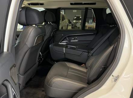 Land Rover - Range Rover