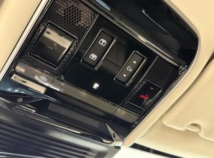 Land Rover - Range Rover