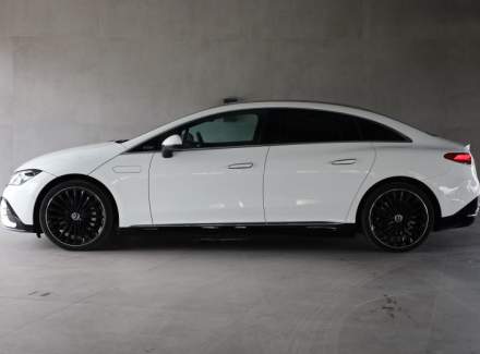 Mercedes-Benz - EQE