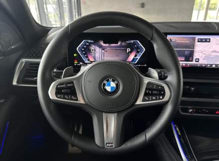BMW - X7