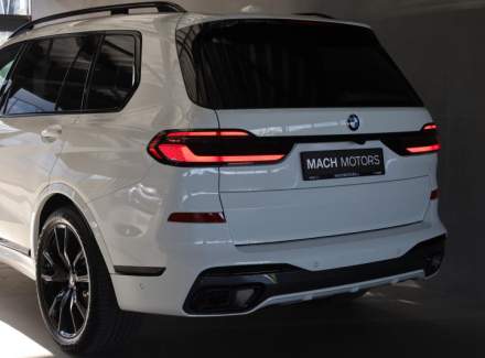 BMW - X7