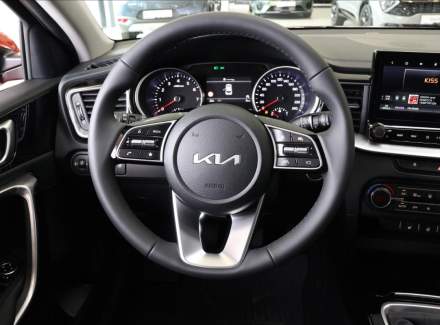 Kia - XCeed