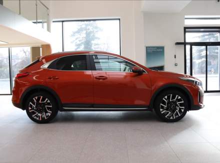 Kia - XCeed
