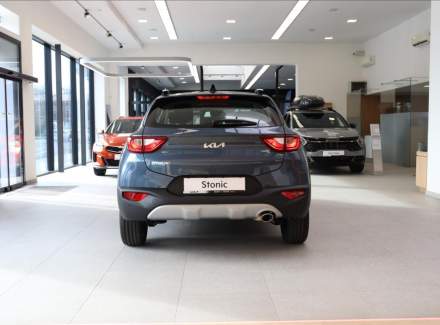 Kia - Stonic