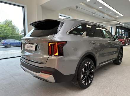 Kia - Sorento