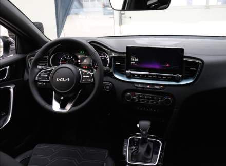 Kia - XCeed