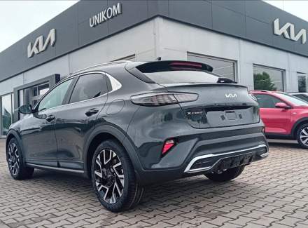 Kia - XCeed