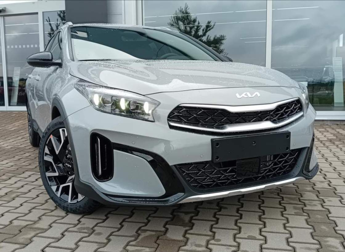 Kia - XCeed