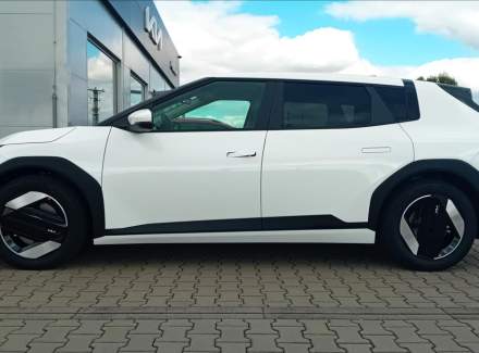 Kia - EV4