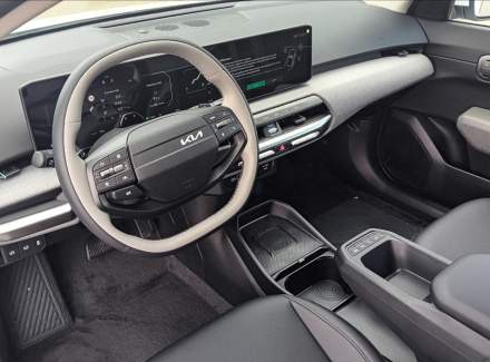 Kia - EV4