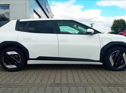 Kia - EV4