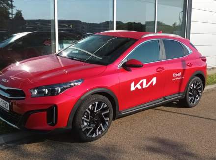 Kia - XCeed