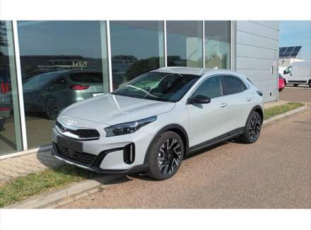Kia - XCeed