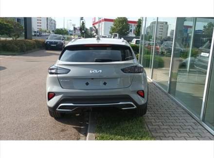 Kia - XCeed