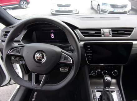 Škoda - Superb