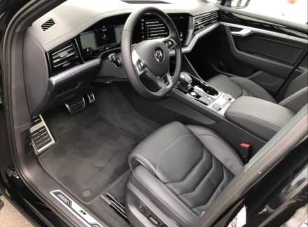 Volkswagen - Touareg