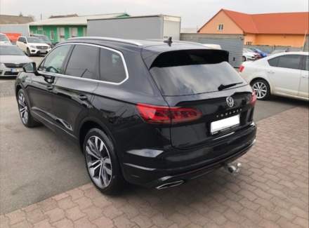 Volkswagen - Touareg