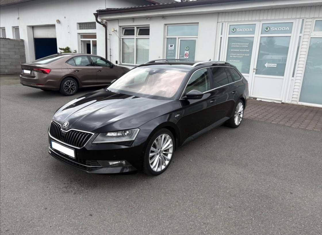 Škoda - Superb