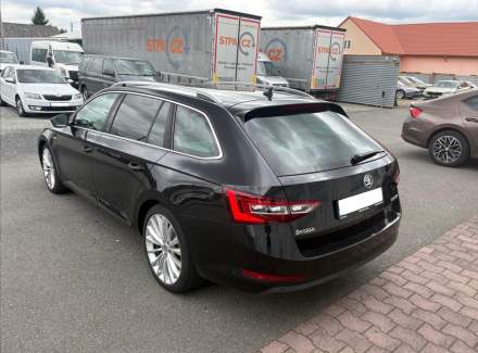 Škoda - Superb