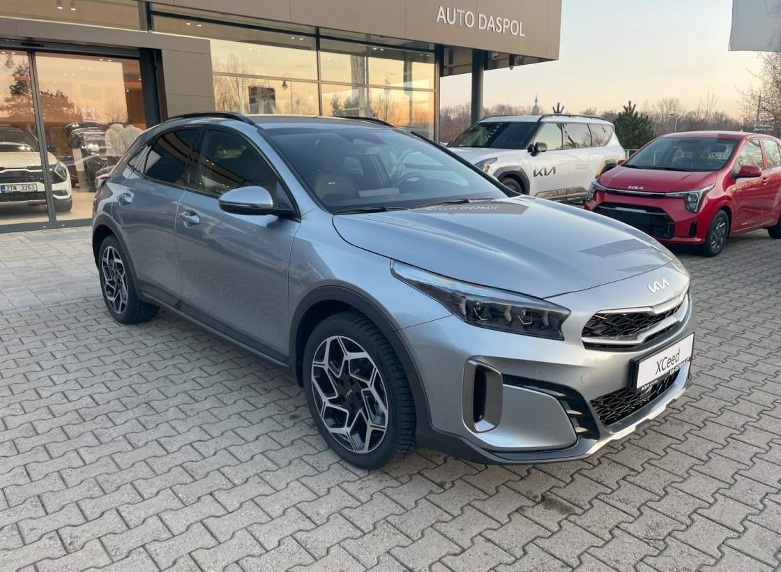 Kia - XCeed