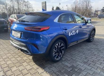 Kia - XCeed