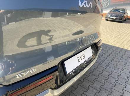 Kia - EV9