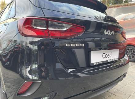 Kia - Cee'd