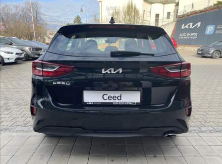 Kia - Cee'd