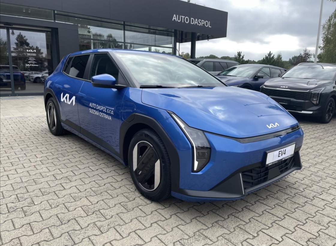 Kia - EV4