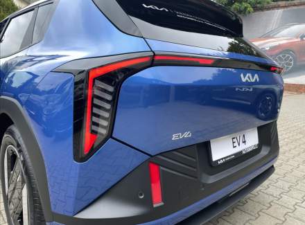 Kia - EV4