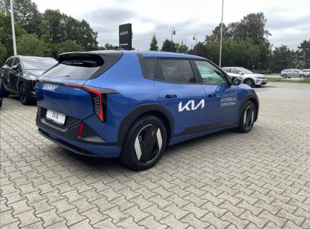 Kia - EV4
