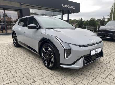 Kia - EV4