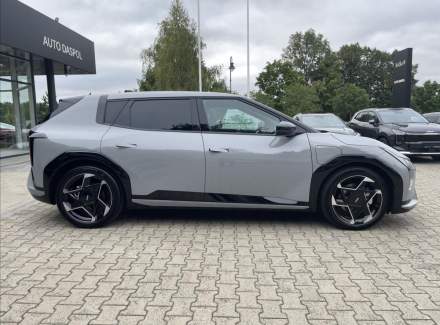 Kia - EV4