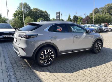 Kia - XCeed