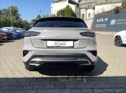 Kia - XCeed