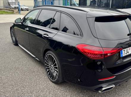 Mercedes-Benz - C-class