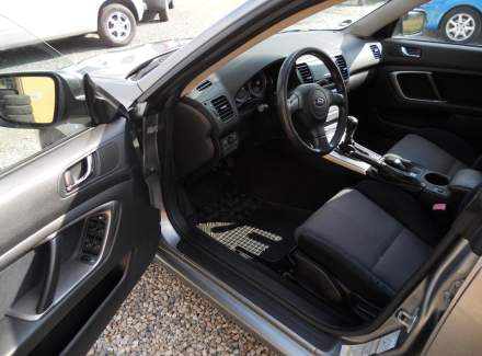 Subaru - Legacy