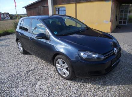 Volkswagen - Golf