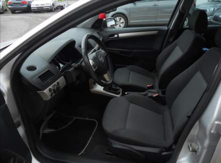 Opel - Astra