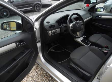Opel - Astra