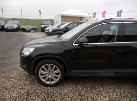 Volkswagen - Tiguan