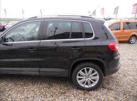 Volkswagen - Tiguan