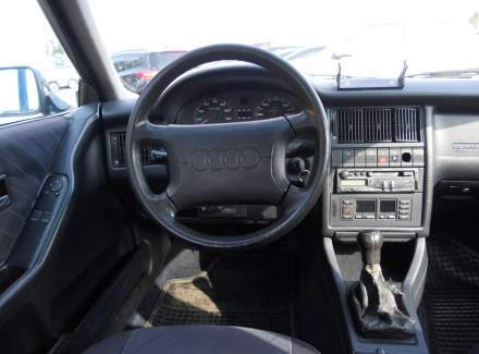 Audi - 80