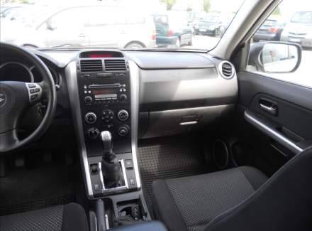 Suzuki - Grand Vitara