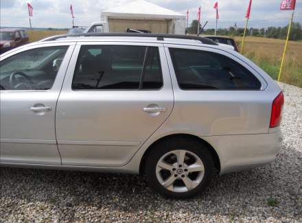 Škoda - Octavia