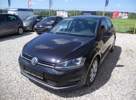 Volkswagen - Golf