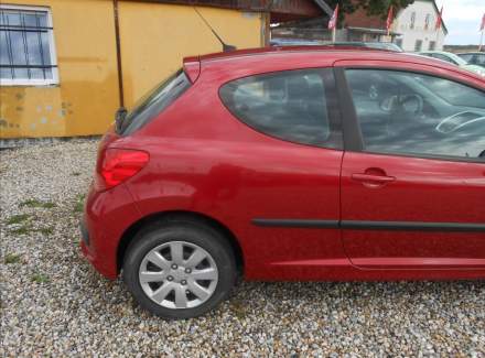 Peugeot - 207