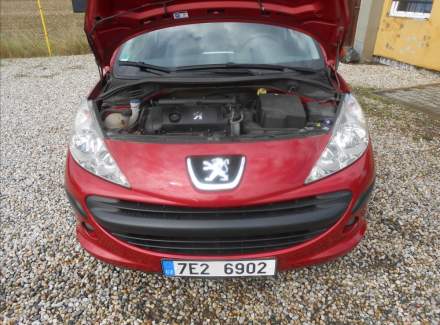 Peugeot - 207