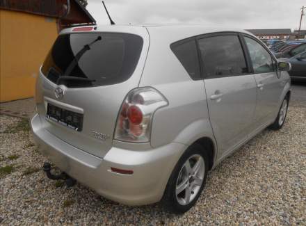 Toyota - Corolla Verso