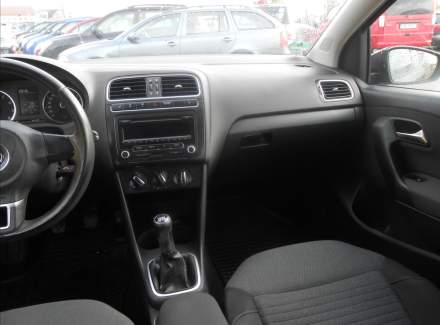 Volkswagen - Polo